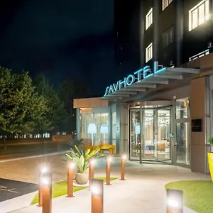 Savhotel Fiera Otel Bolonya