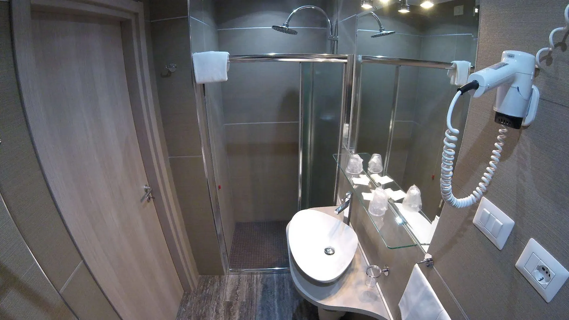 Hotel Perugino Milan