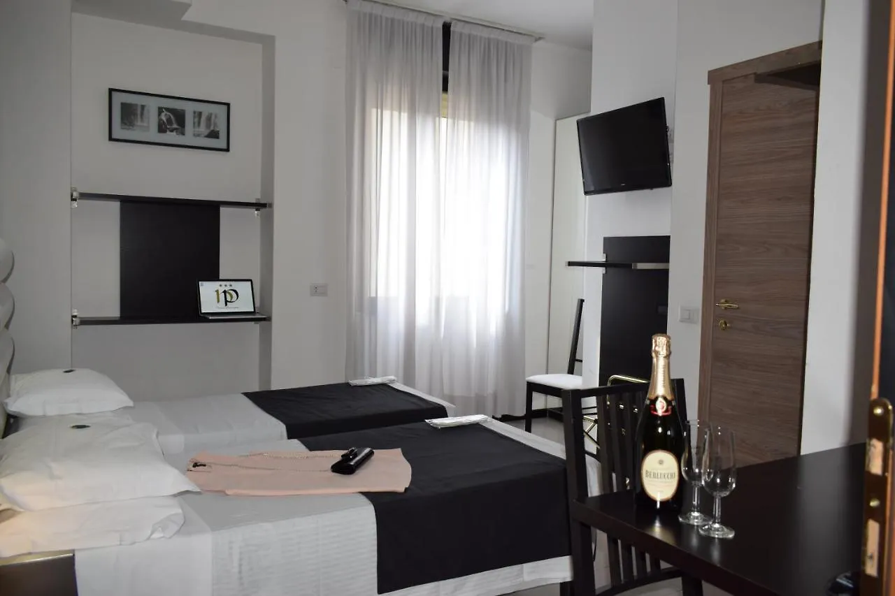 Hotel Perugino Milan