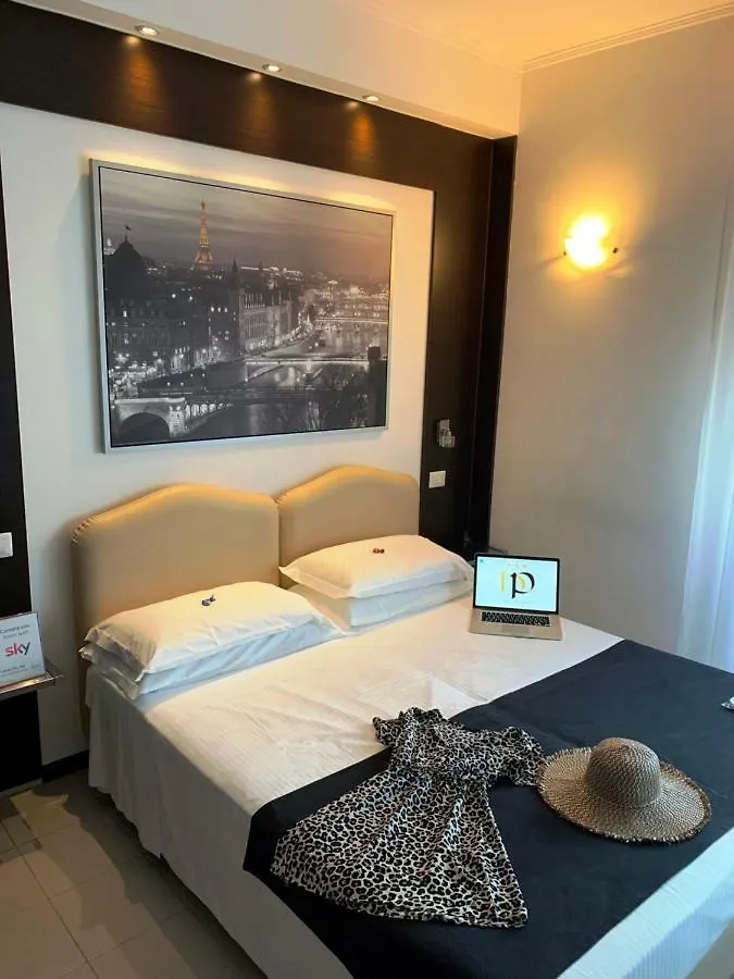 Hotel Perugino Milan